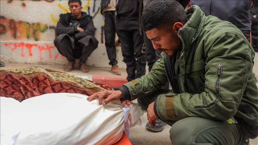 İsrail ordusunun Gazze’deki saldırılarında ikisi çocuk 12 Filistinli hayatını kaybetti — Detaylı Analiz