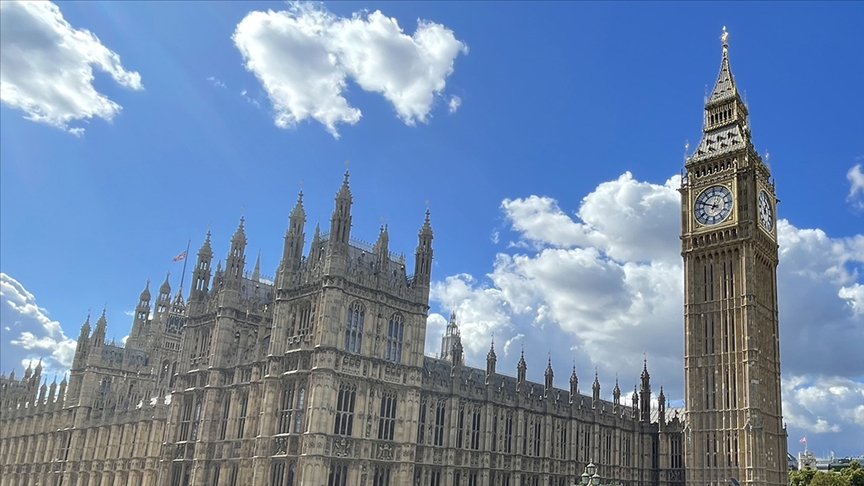 İngiltere'de 60'tan fazla milletvekili, İsrail'e yaptırım çağrısı yapan önergeye destek verdi — Detaylı Analiz