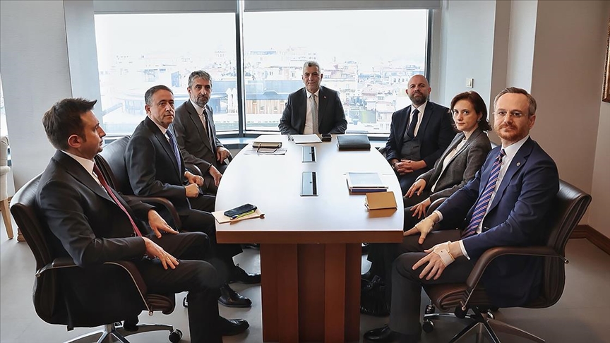 Bakan Bolat, TÜSİAD Başkanı Ozan Diren ve yönetim kurulunu kabul etti — Detaylı Analiz