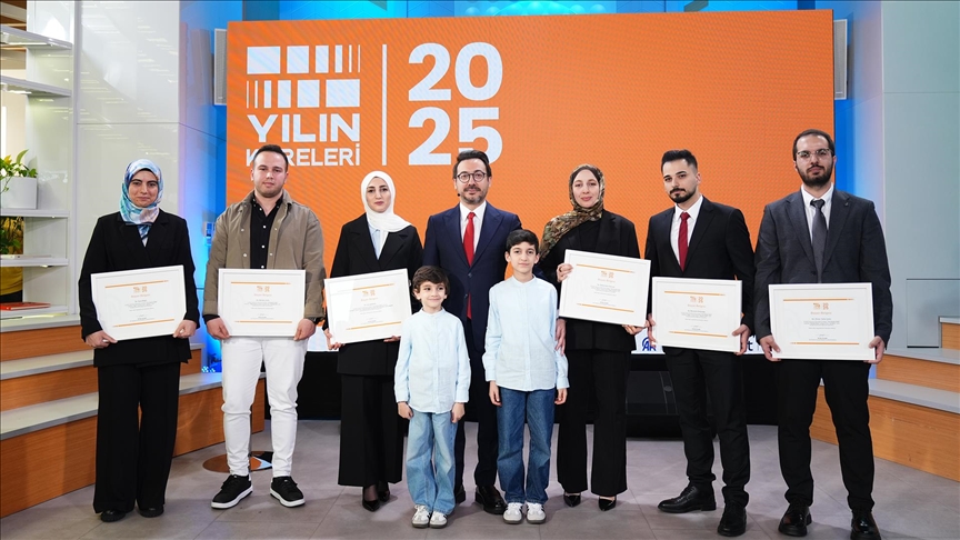 AA'nın "Yılın Kareleri" oylamasında ödüller sahiplerini buldu — Detaylı Analiz