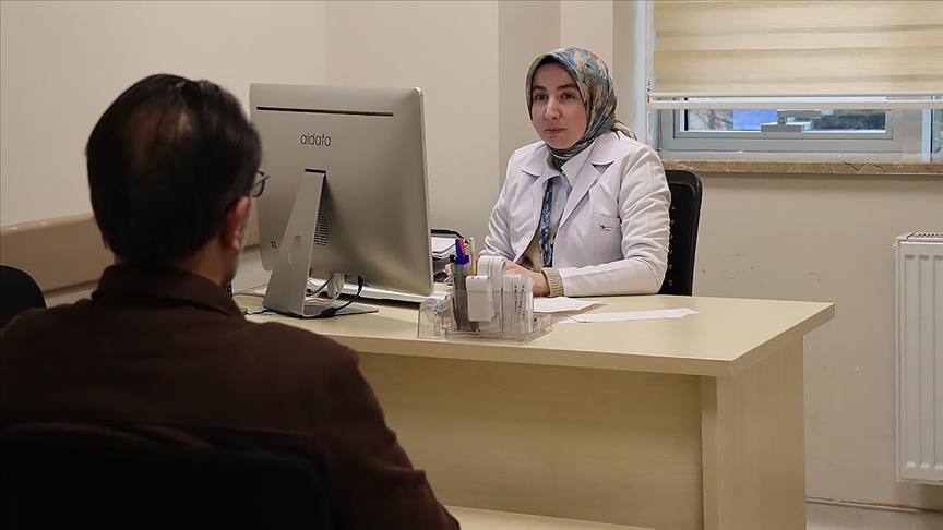 Ramazan, sigarayı bırakmak isteyenler için fırsat oluyor