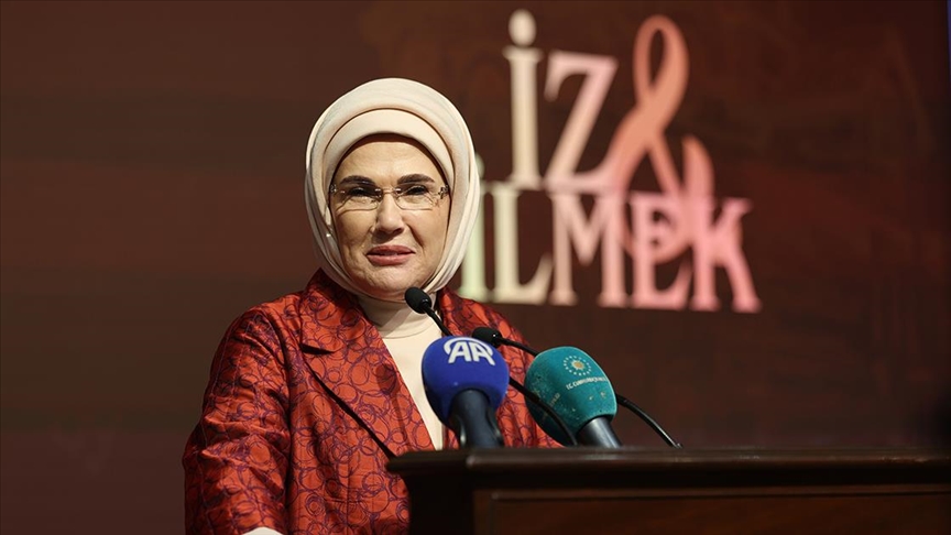 Emine Erdoğan "AK Parti İstanbul Kadın Kolları ile Vefa İftarı" programına katıldı