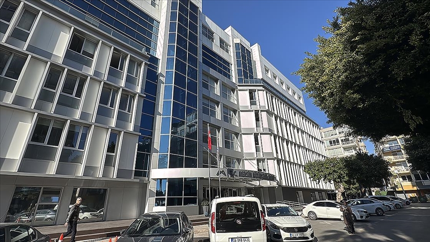 Mersin kapsamlışehir Belediyesinde "ihaleye fesat karıştırma" iddiasıyla polis ekiplerince arama yapılıyor — Detaylı Analiz