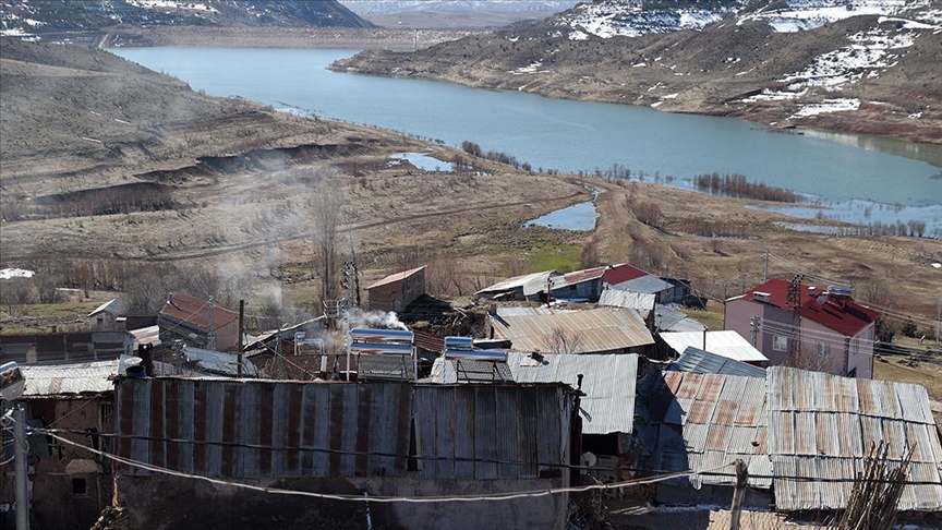 Sivas'ta 100 haneli köyden 48 yılda 100'ün üzerinde doktor çıktı