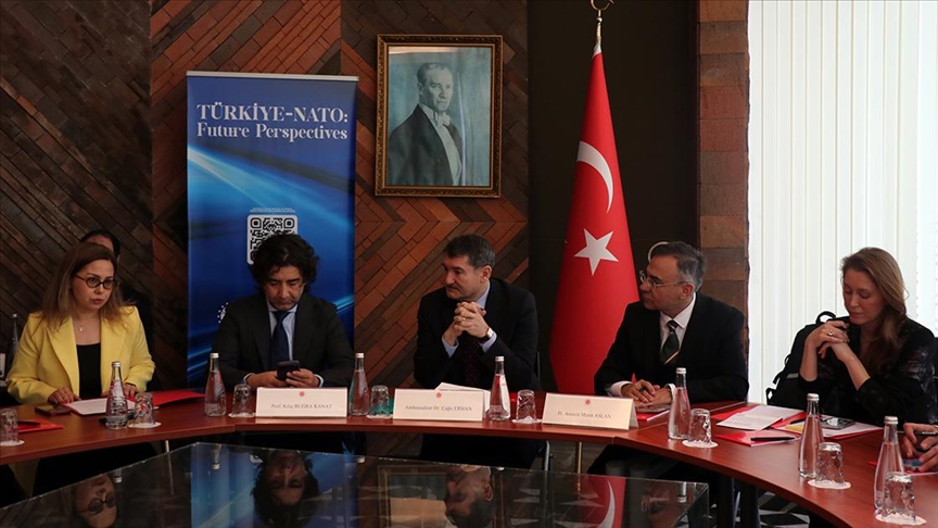 Paris'te Türkiye ve NATO ilişkilerini konu alan yuvarlak masa toplantısı düzenlendi — Detaylı Analiz