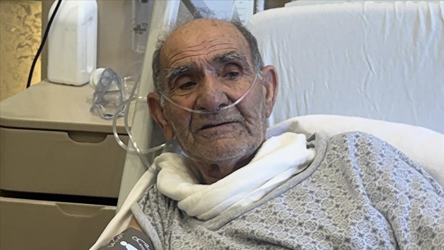 Ustalığına güvendi, tıkalı gidere döktüğü lavabo açıcı hastanelik etti — Detaylı Analiz