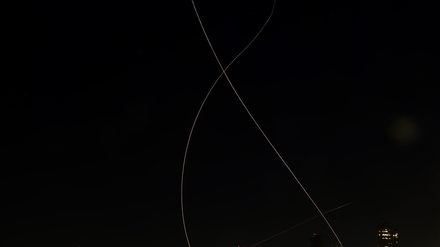 İran ordusu: ABD-İsrail hedeflerine yaklaşık 700 füze ve 3 bin 600 İHA atıldı — Detaylı Analiz