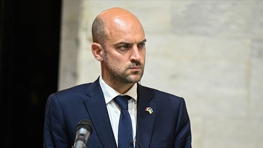 Fransa Dışişleri Bakanı Barrot: Bu savaşı onaylamıyoruz ve katılmayacağız — Detaylı Analiz