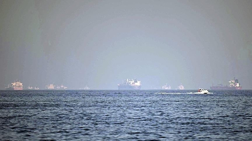 Hürmüz Boğazı'ndan "İran'a ait olmayan" ilk ham petrol tankeri geçiş yaptı — Detaylı Analiz