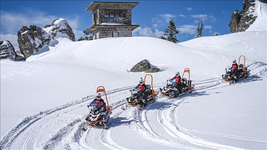 Uludağ'da JAK Timleri Bu Kış 1180 Olaya Hızla Müdahale Etti