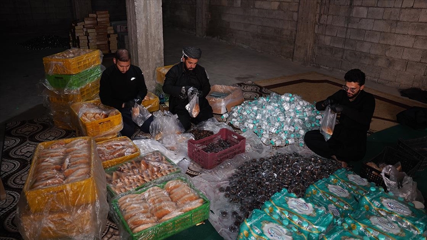 Irak'ın Süleymaniye kentinde iki cami, her gün bin yolcuya iftariyelik ikramında bulunuyor — Detaylı Analiz