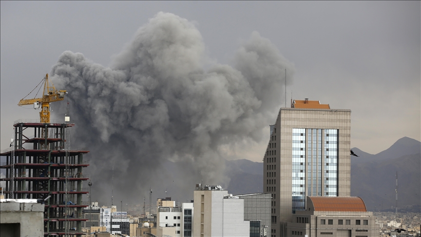 Axios: ABD, İsrail'den İran'ın enerji altyapısına yönelik başka saldırı düzenlememesini istedi — Detaylı Analiz