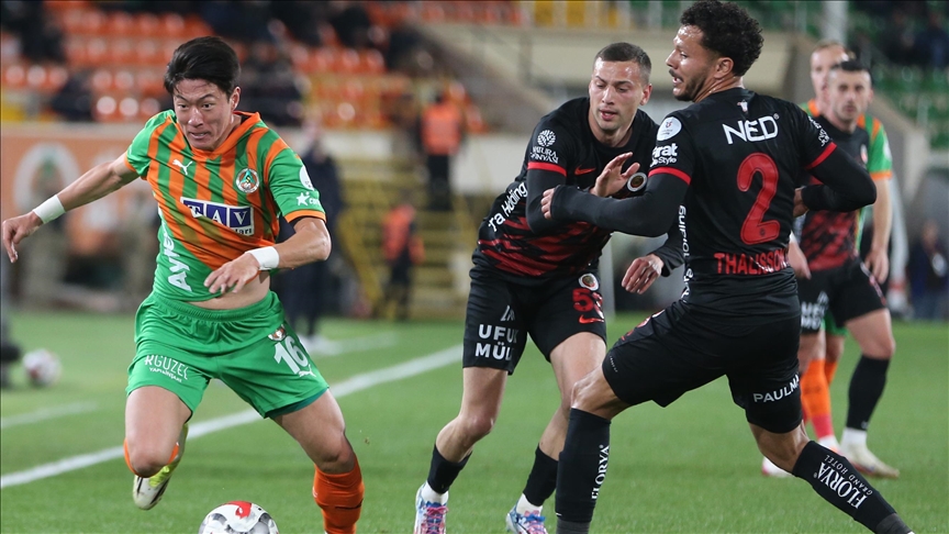Alanyaspor ve Gençlerbirliği Maçında Gol Sesi Çıkmadı