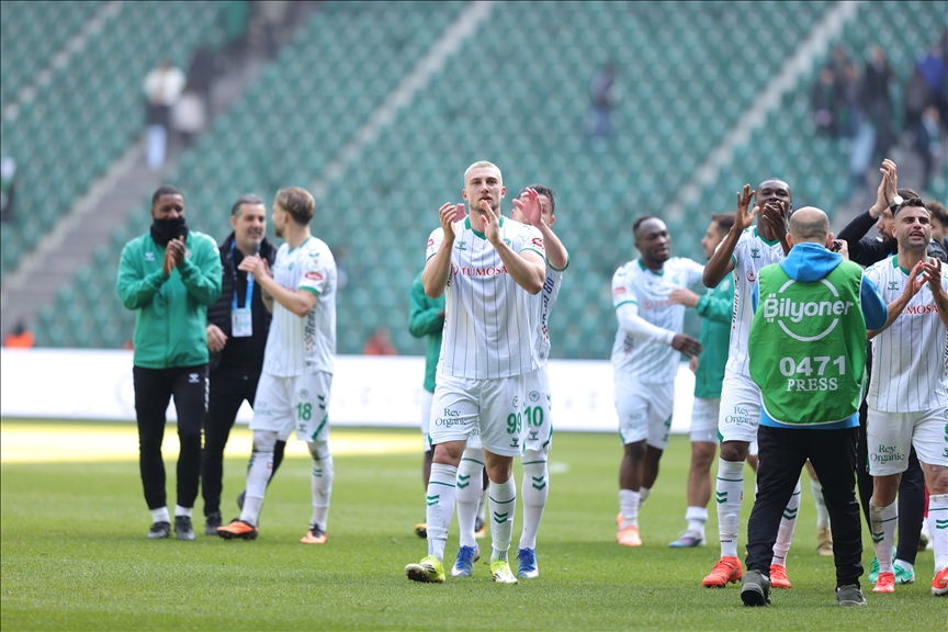 TÜMOSAN Konyaspor, Kocaelispor'u 2-1 yendi — Detaylı Analiz