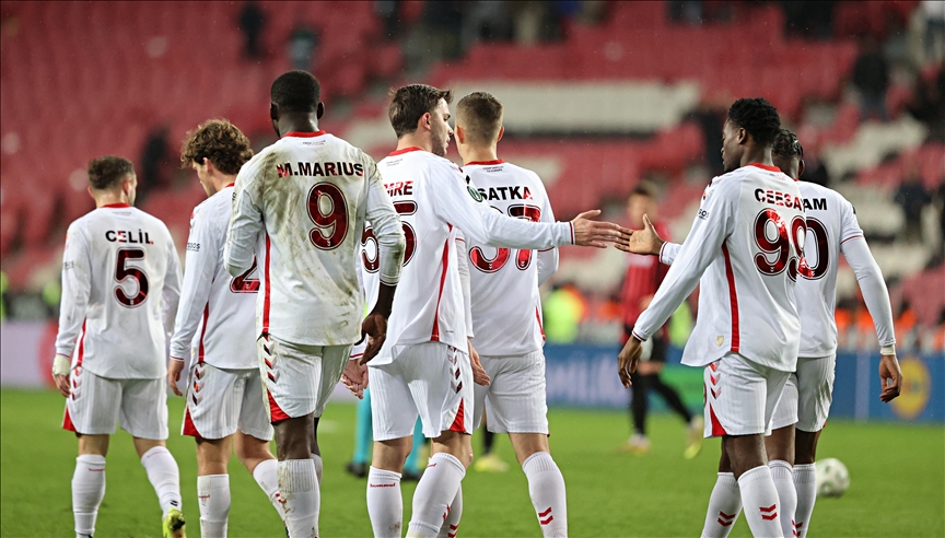 Samsunspor, Konferans Ligi son 16 turu ilk maçında yarın Rayo Vallecano ile karşılaşacak — Detaylı Analiz