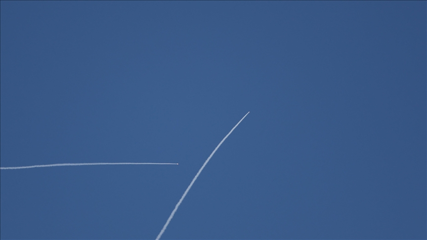 İran'ın füzeli misillemesinin ardından İsrail'de sirenler çaldı