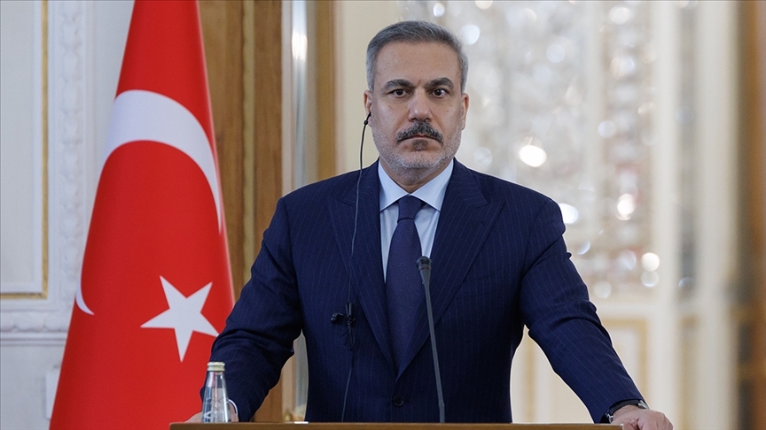 Dışişleri Bakanı Hakan Fidan, Beş Ülkenin Dışişleri Bakanlarıyla Telefon Görüşmesi Yaptı