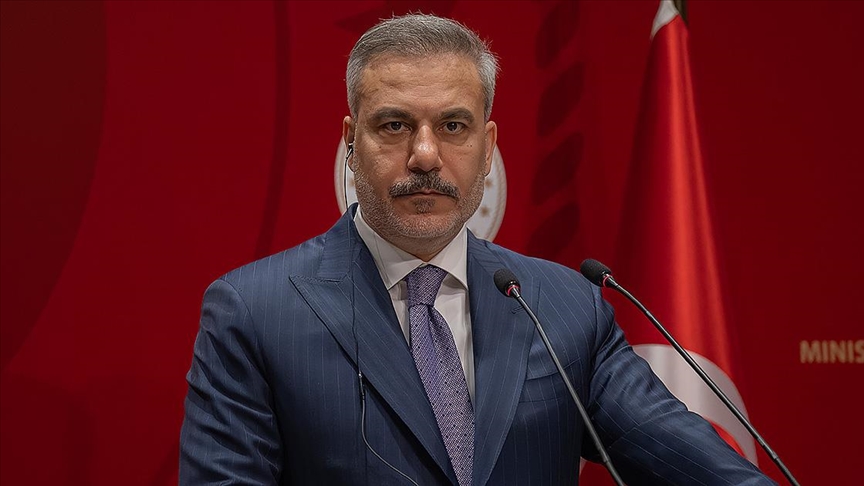 Bakan Fidan, Polonyalı mevkidaşı Sikorski ile bölgesel ve küresel gelişmeleri görüştü — Detaylı Analiz