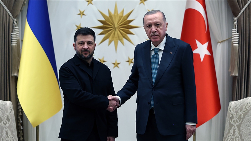 Cumhurbaşkanı Erdoğan, Ukrayna Devlet Başkanı Zelenskiy ile telefonda görüştü — Detaylı Analiz