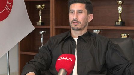 Burak Öksüz deprem anını üç yıl sonra anlattı