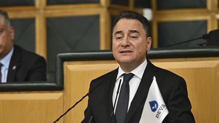 Ali Babacan yeni siyasi model üzerinde çalıştıklarını duyurdu