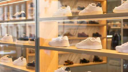 Nike, operasyonlarında büyük değişiklikler yapacak, 1400 işten çıkarma planlıyor