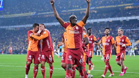 Galatasaray Fenerbahçe derbisinde Osimhen'e dikkat