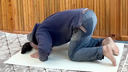 Kastamonu'da inşaat işçisi camide hassas davranış sergiledi