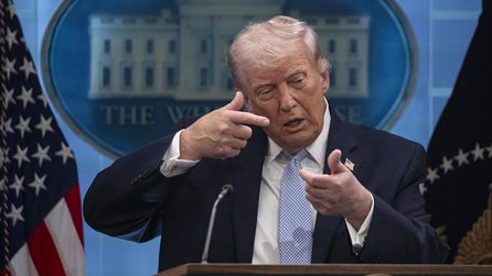 Trump İran'ın Hürmüz Boğazı ile ilgili açıklamada bulundu