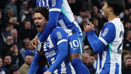 Brighton, Chelsea'yi 3-0 ile mağlup etti, Ferdi Kadıoğlu gol attı