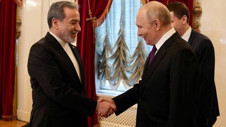 Putin, İran ile İlişkilerin Güçleneceğini Açıkladı