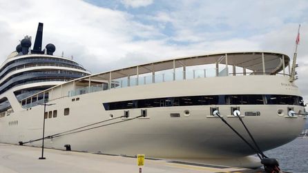 400 milyon avro değerindeki Four Seasons 1, Bodrum'a demirledi