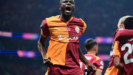 Osimhen, Fenerbahçe derbisinde oynamak istediğini açıkladı