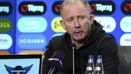 Sergen Yalçın Beşiktaş'ın performansından memnun değil