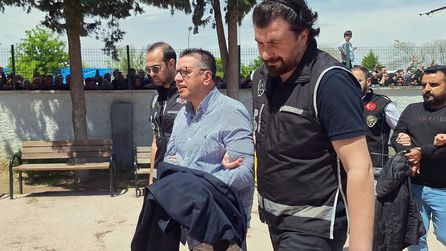 Eski Belediye Başkanı Şeref Albayrak, Adliyeye Sevk Edildi