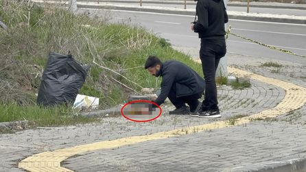 Sivas'ta temizlik görevlisi şüpheli poşet buldu, ekipler sevk edildi