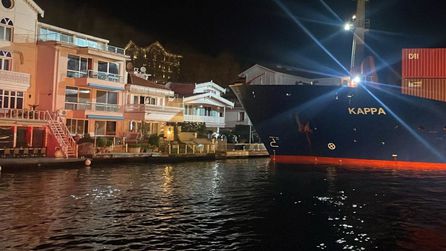 İstanbul Boğazı'nda KAPPA isimli gemi karaya oturdu