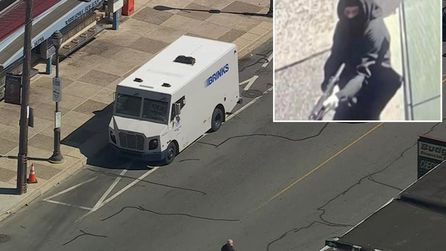 Philadelphia'da zırhlı araçtan 1,8 milyon dolar çalındı