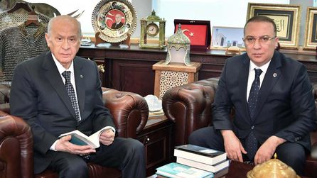 İzzet Ulvi Yönter'e eşinden şiddet iddiası şikayeti geldi