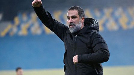 Shakhtar Donetsk, Zorya Luhansk'ı 2-1 mağlup etti