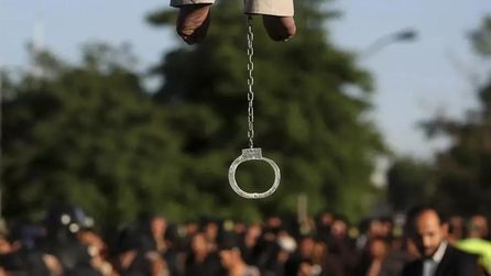 İran'da Casusluk İddiasıyla İki Kişinin İdam Cezası İnfaz Edildi