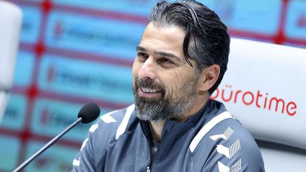 İlhan Palut, Trabzonspor maçı sonrası Berkan Kutlu'yu övdü