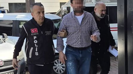 Alanya'da Cumhurbaşkanına hakaretten bir kişi tutuklandı