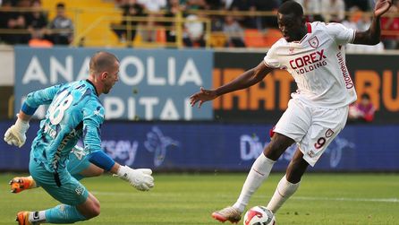 Süper Lig'de 90+ dakikada 3 gol atıldı, Samsunspor kazandı