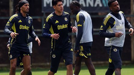 Fenerbahçe'de Edson Alvarez takımla antrenmanlara başladı