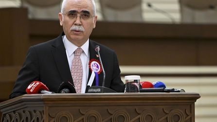 Anayasa Mahkemesi Başkanı Kadir Özkaya, yargı mensuplarına uyarılarda bulundu