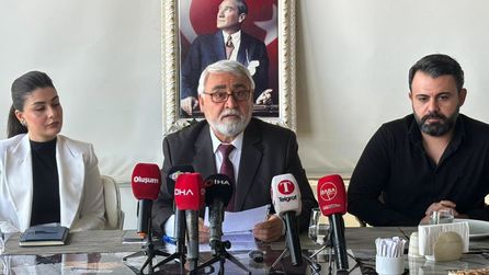 CHP'li İlçe Başkanı Hurşit Yıldırım istifa etti