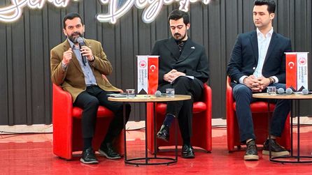 Doğuş Üniversitesi'nde İran Gerilimi ve Medya Temsili Konferansı