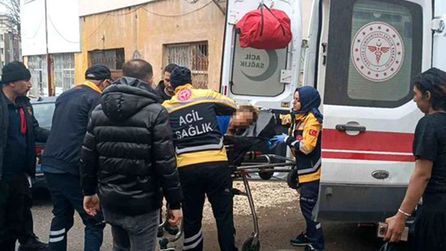 Sivas'ta boşanma aşamasındaki eşini bıçaklayıp kilitledi