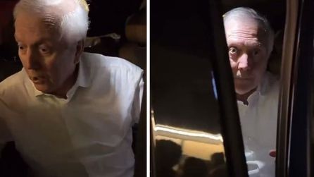 Aziz Yıldırım taraftarla duygusal anlar yaşadı